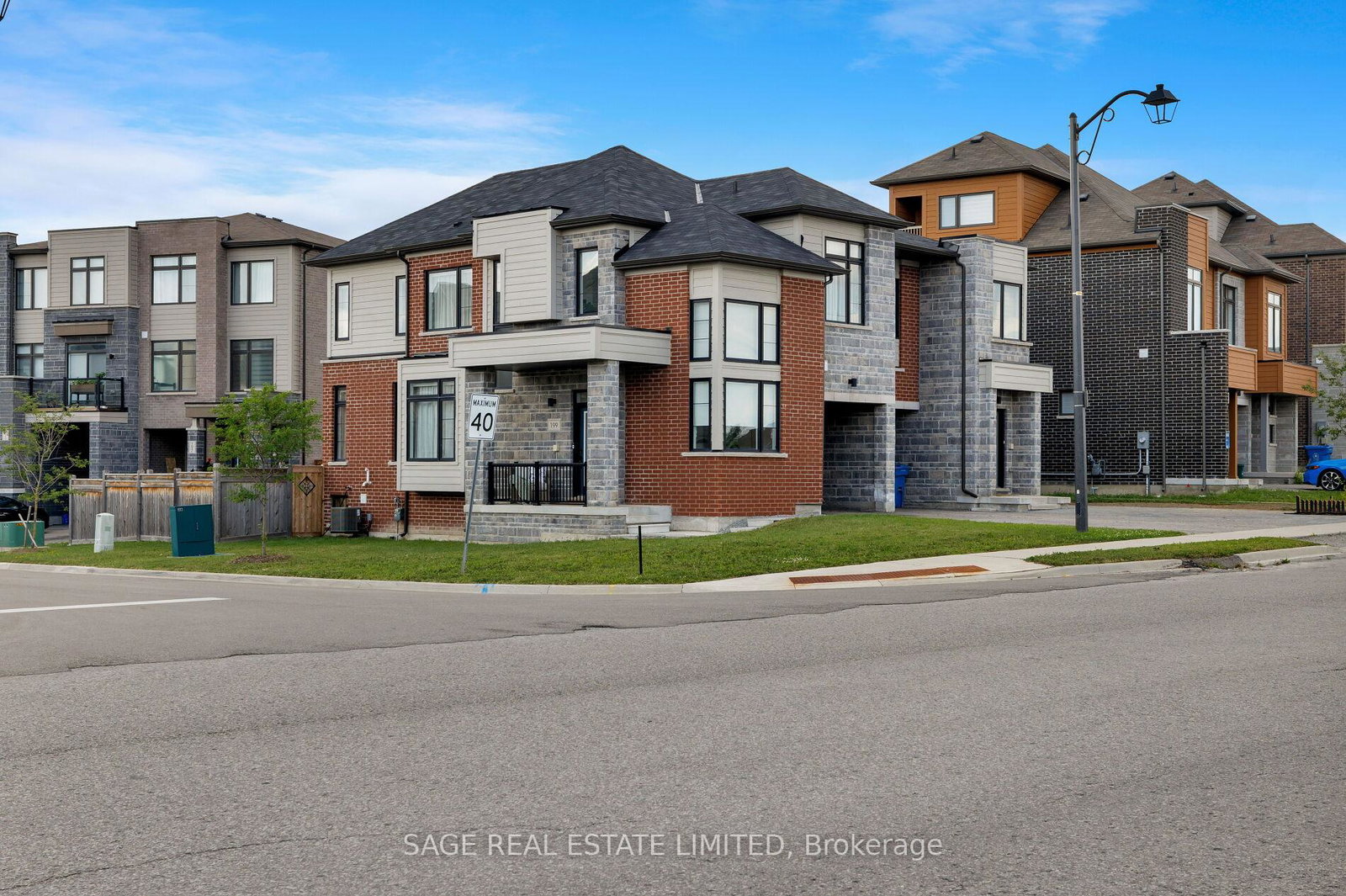 199-tango-crescent-newmarket-ontario-n13537980