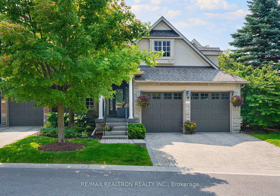 7-wilton-trail-aurora-ontario-n13538370