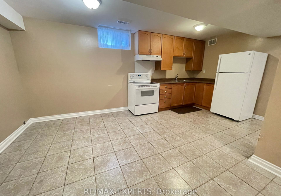 176-kingsview-drive-vaughan-ontario-n13538420