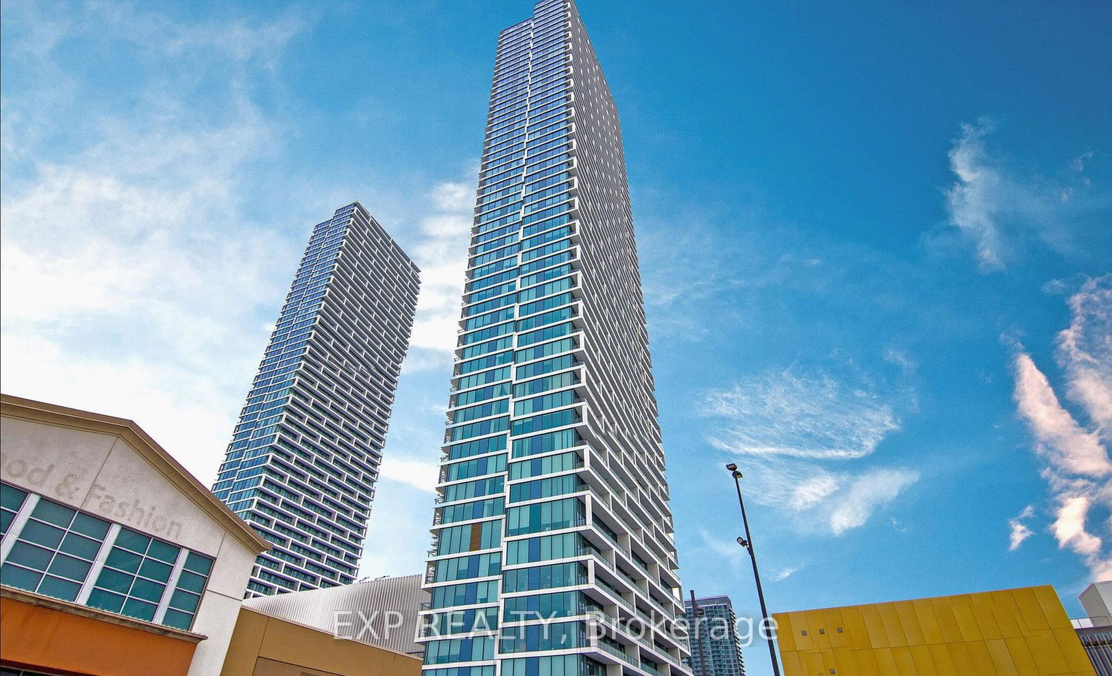 5-buttermill-avenue-vaughan-ontario-n13539076