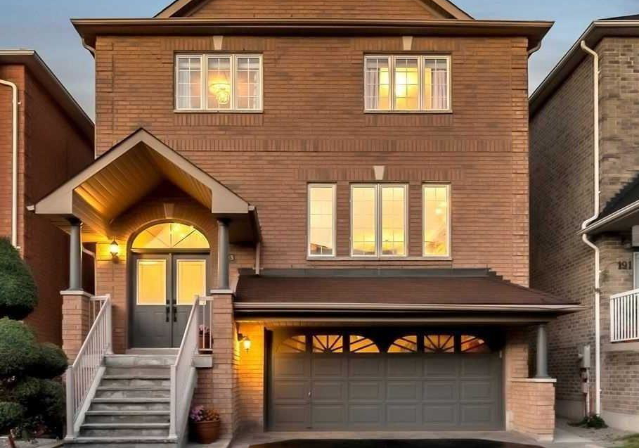 193-dean-burton-lane-newmarket-ontario-n13539110