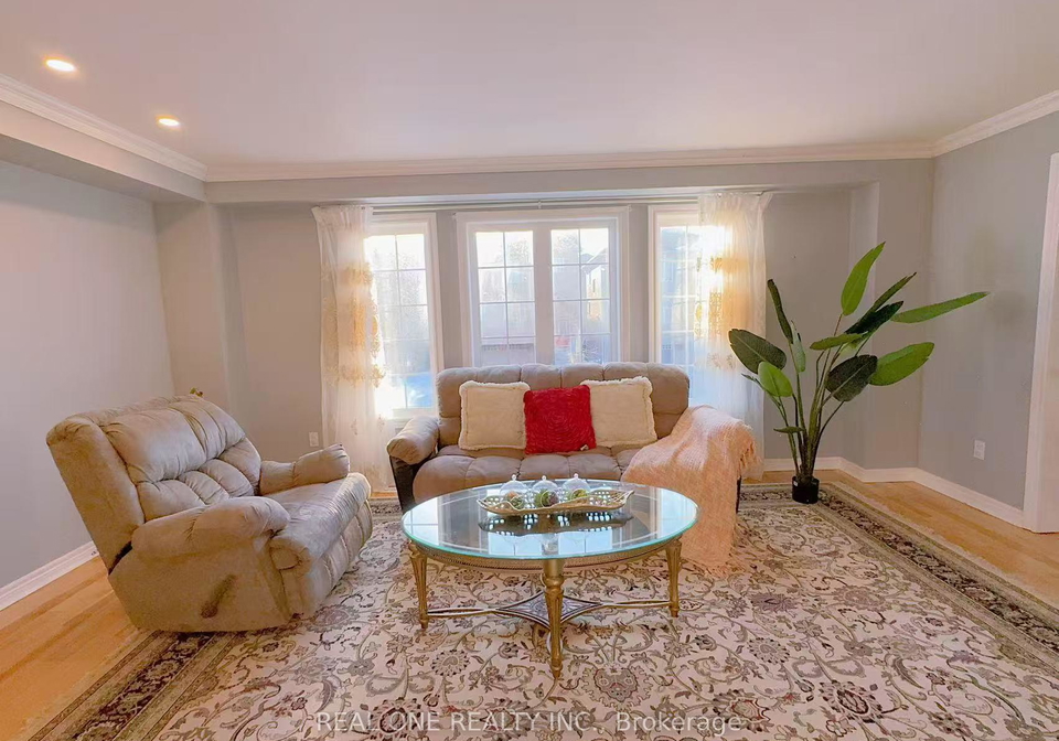 193-dean-burton-lane-newmarket-ontario-n13539110