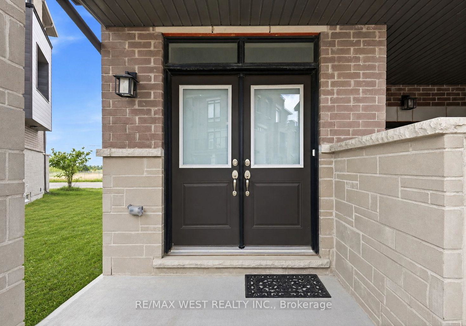 55-holyrood-crescent-vaughan-ontario-n13540236