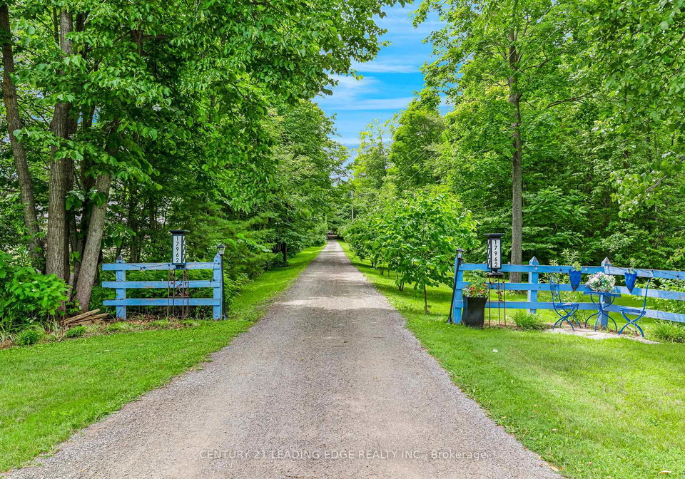17962-9th-line-east-gwillimbury-ontario-n13540280