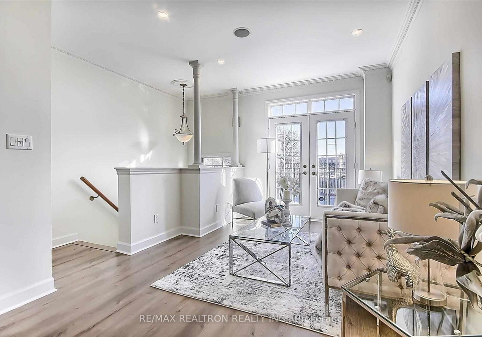6-leonard-street-richmond-hill-ontario-n13540330