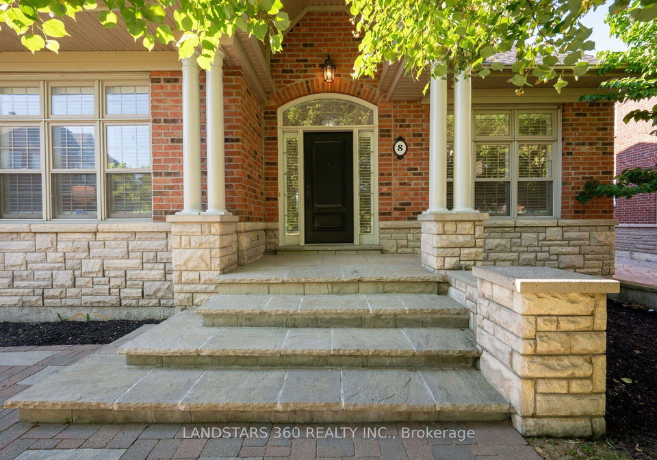 8-royal-troon-crescent-markham-ontario-n13541442