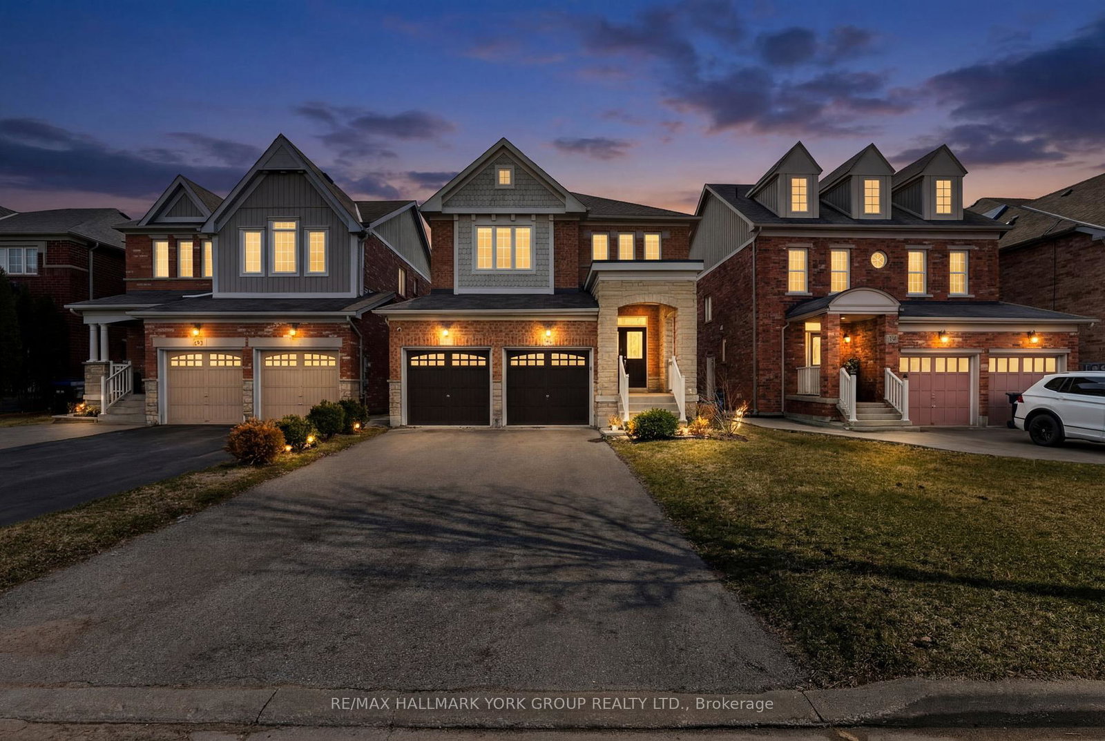 35-amberwing-landing-bradford-west-gwillimbury-ontario-n13541708