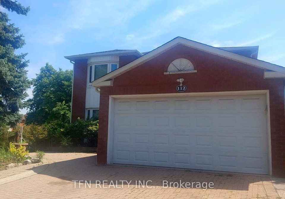 112-trafalgar-square-vaughan-ontario-n13541858