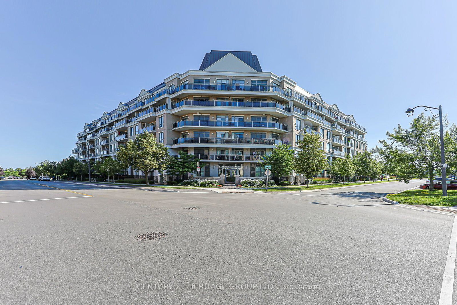 111-civic-square-gate-aurora-ontario-n13541914