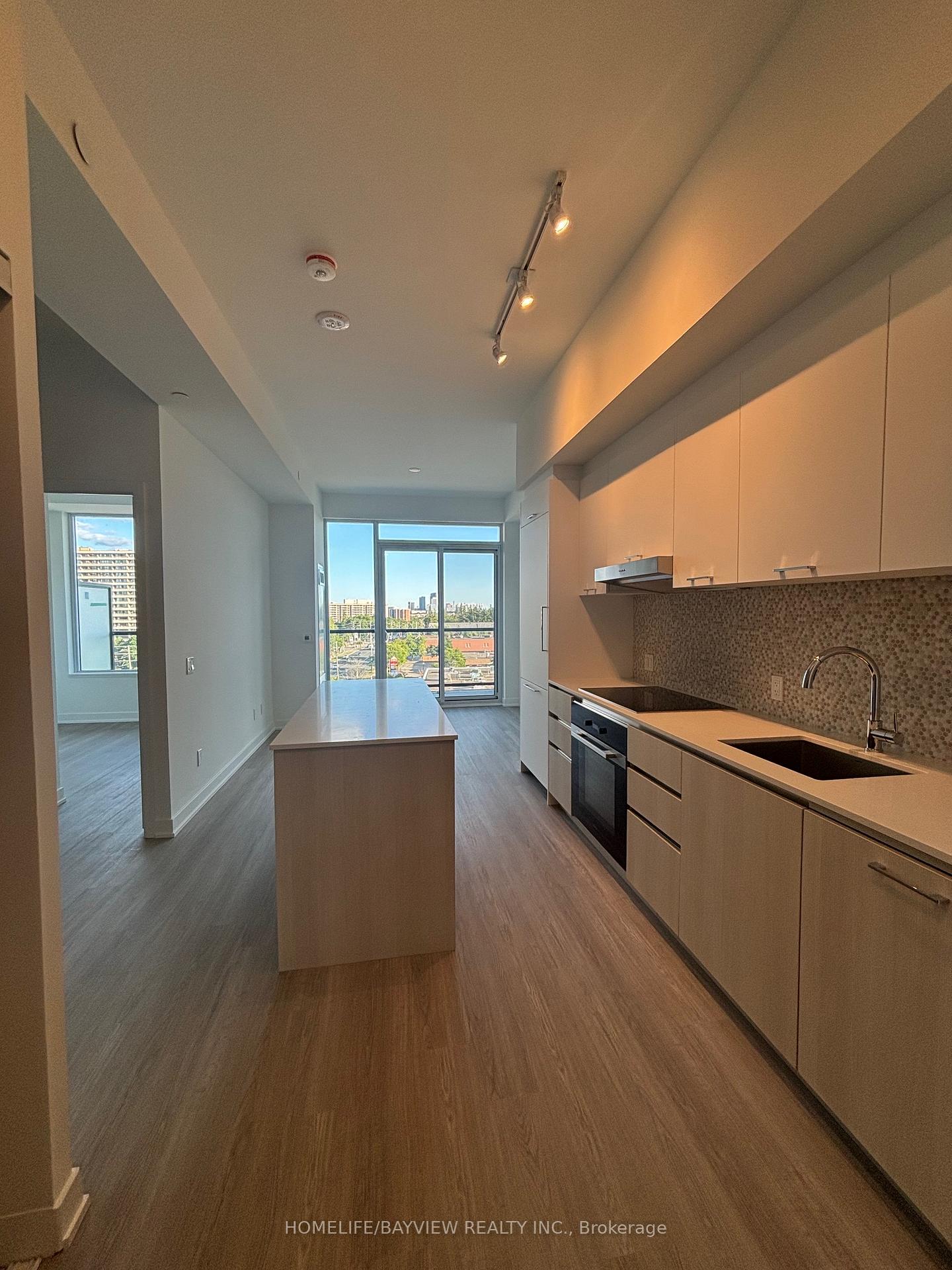 8188-yonge-street-vaughan-ontario-n13542046