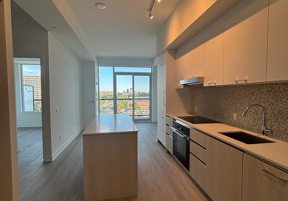 8188-yonge-street-vaughan-ontario-n13542046