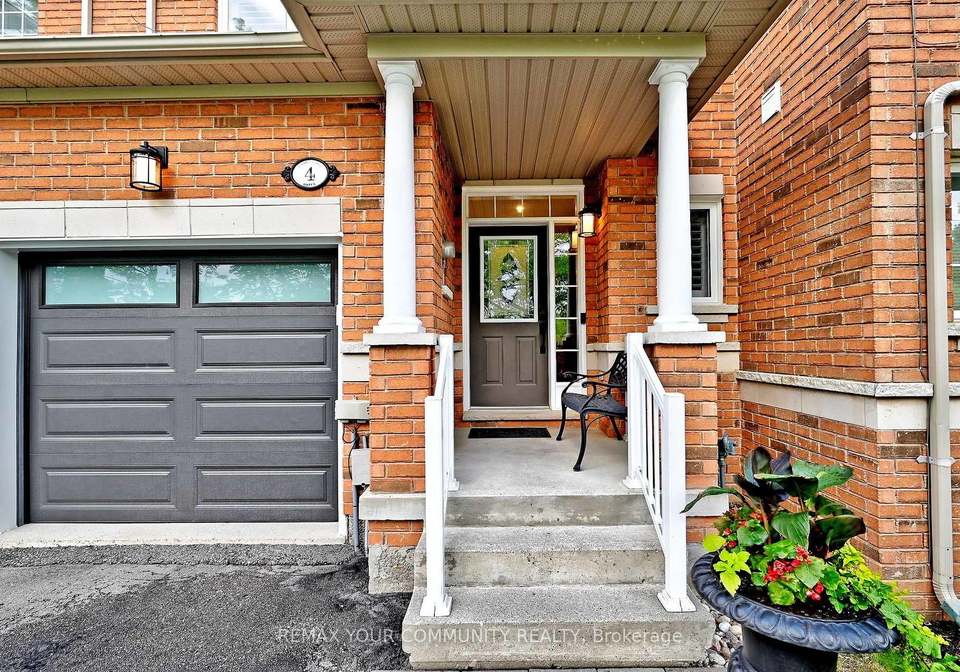 8-townwood-drive-richmond-hill-ontario-n13542508