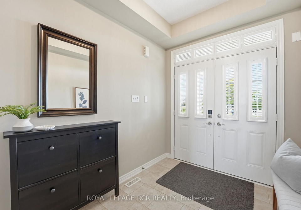 179-laurendale-avenue-georgina-ontario-n13543028