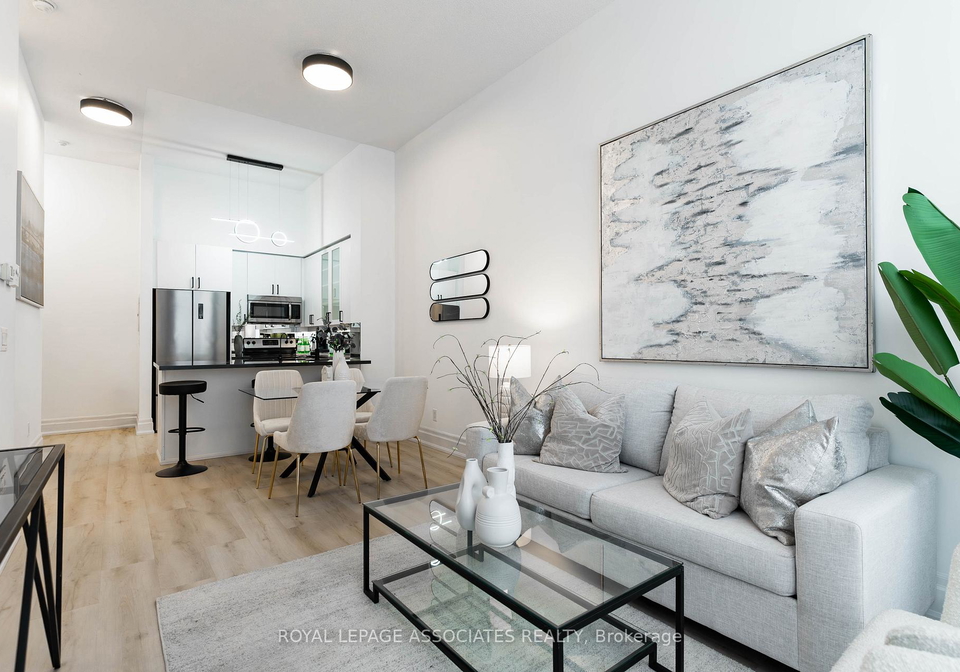 111-upper-duke-crescent-markham-ontario-n13543164