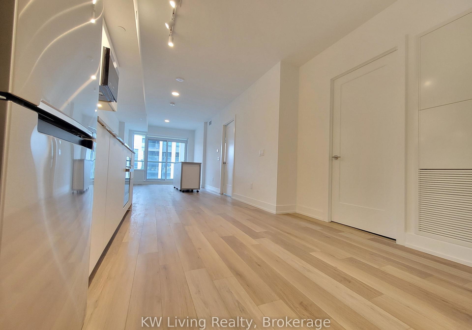 8-cedarland-drive-markham-ontario-n13543174