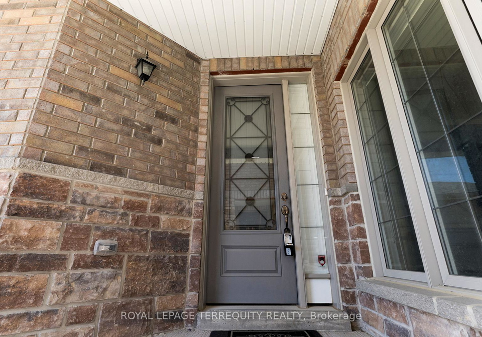 1818-lamstone-street-innisfil-ontario-n13543702