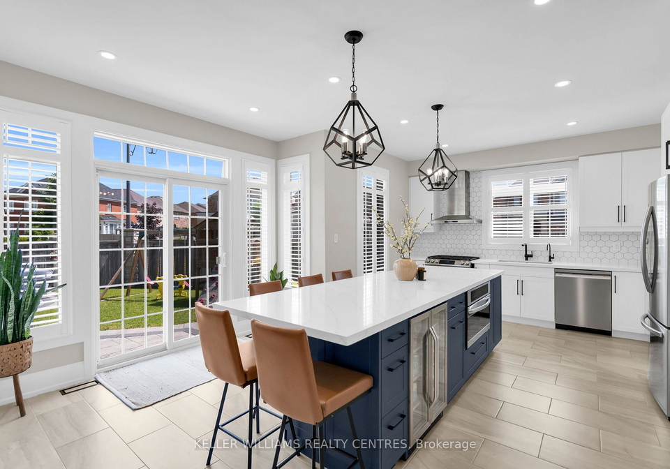 2-jewelwing-court-bradford-west-gwillimbury-ontario-n13545052