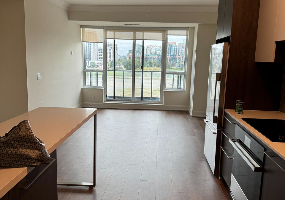 8-water-walk-drive-markham-ontario-n13545794