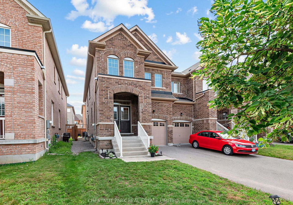 11-constable-street-aurora-ontario-n13546082