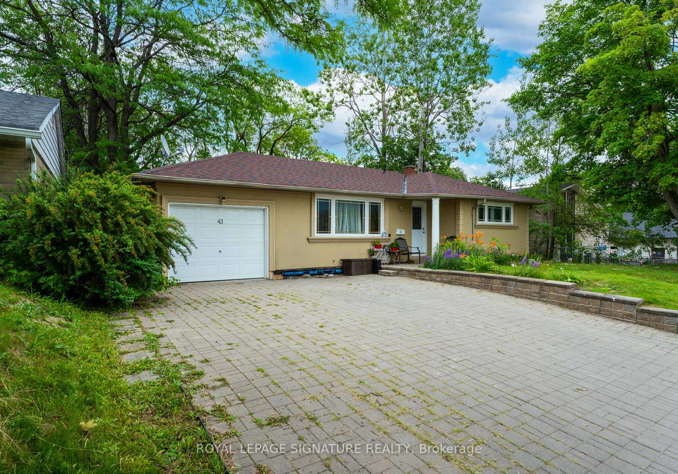43-parkside-drive-newmarket-ontario-n13546274