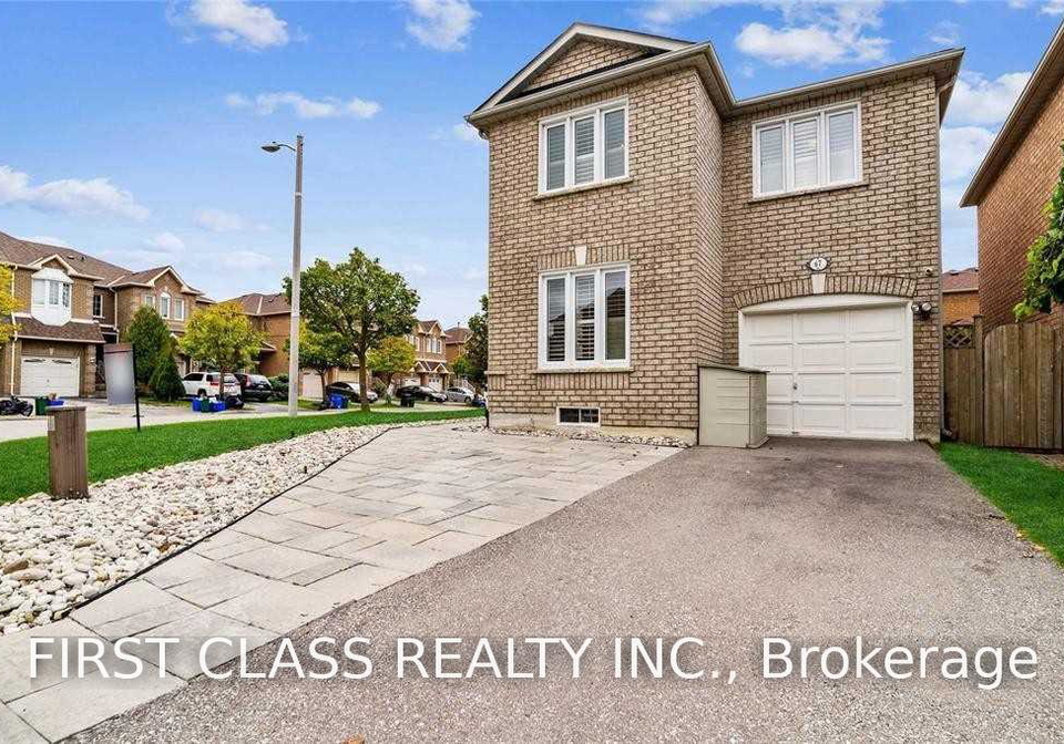 67-denton-circle-vaughan-ontario-n13546524