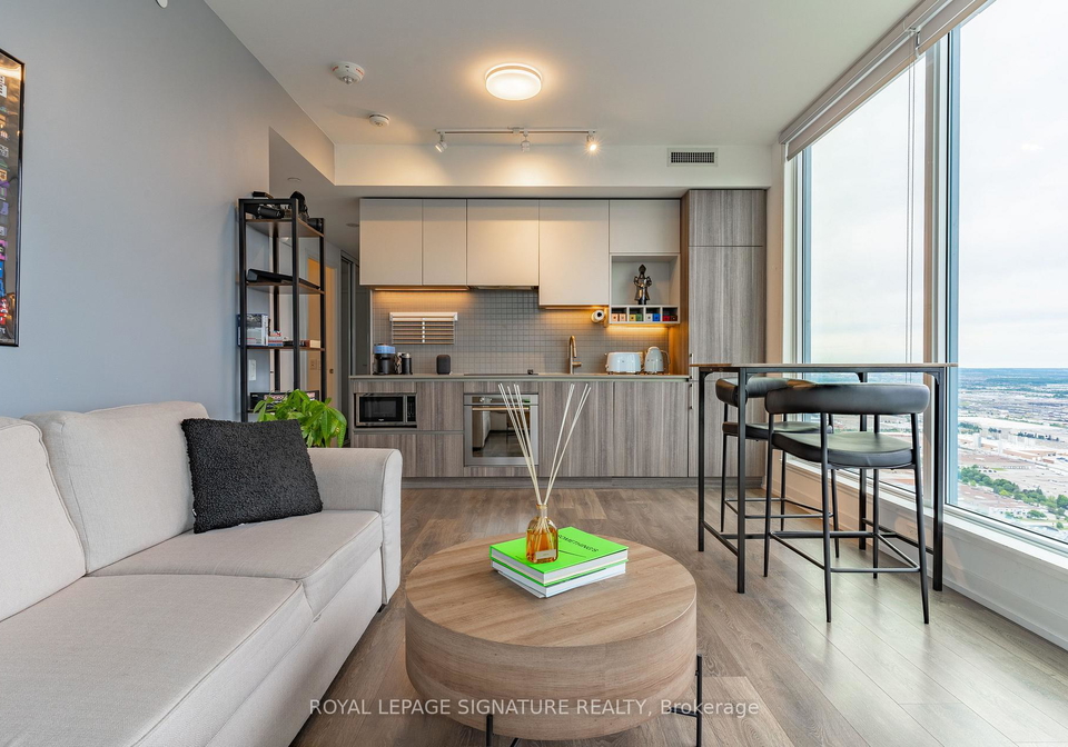 898-portage-parkway-vaughan-ontario-n13546630
