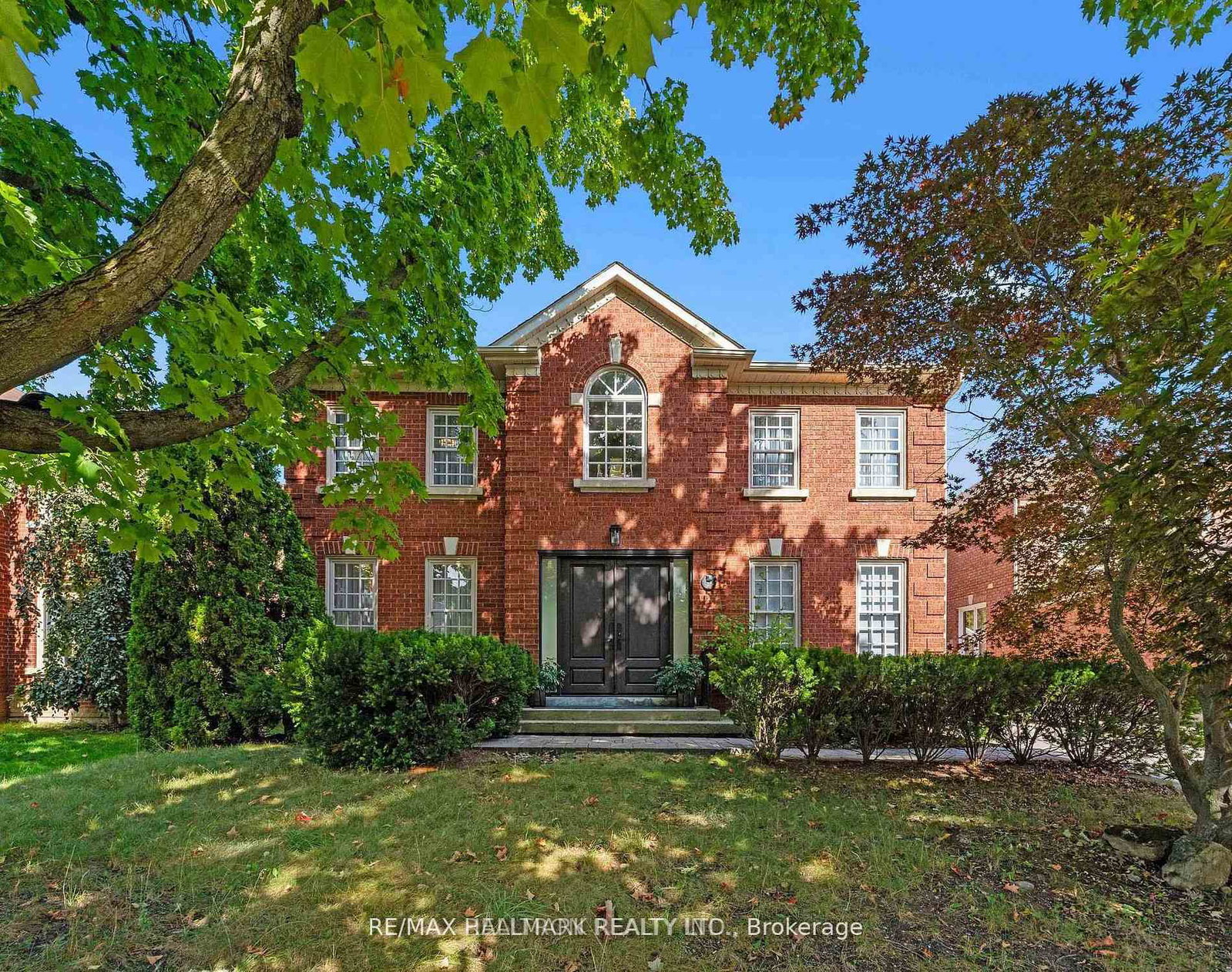 63-willett-crescent-richmond-hill-ontario-n13547054