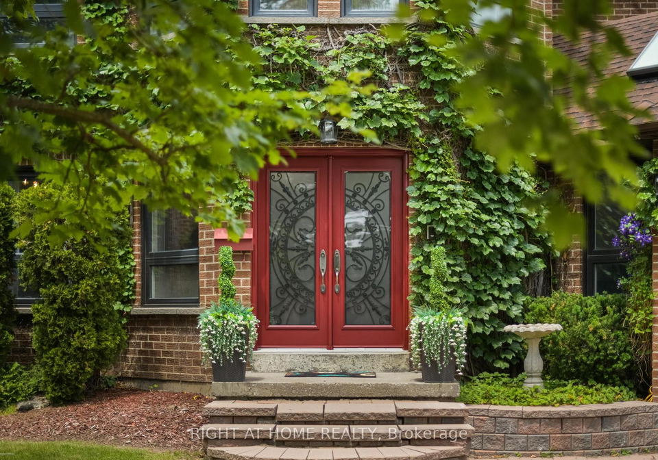 41-bloomfield-trail-richmond-hill-ontario-n13547314