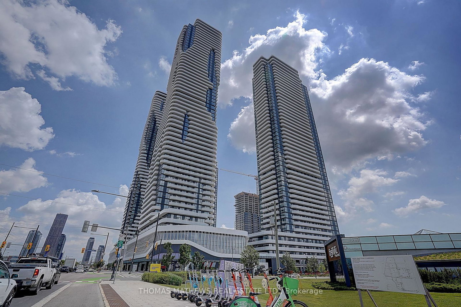 225-commerce-street-vaughan-ontario-n13547316