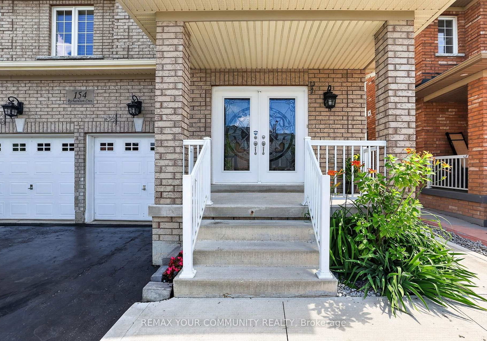 154-richardson-crescent-bradford-west-gwillimbury-ontario-n13547844