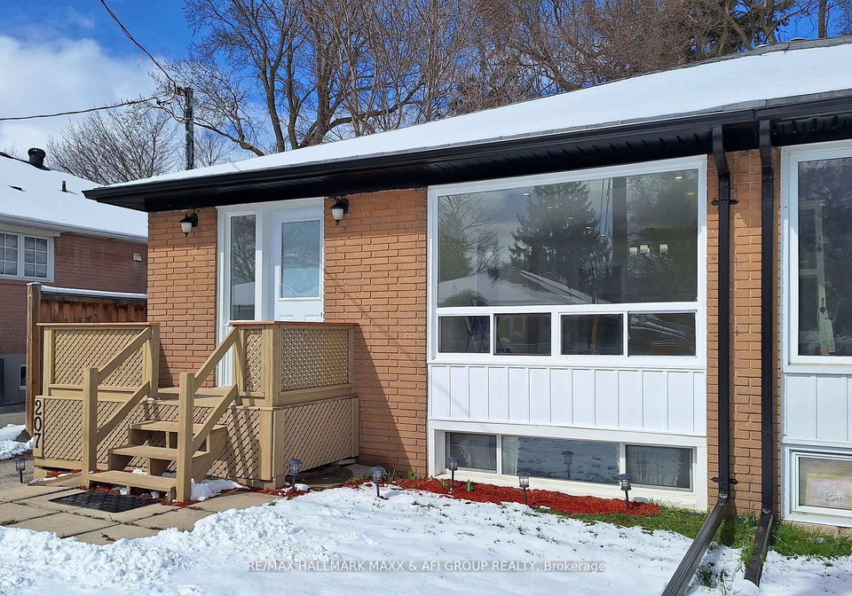 207-septonne-avenue-newmarket-ontario-n13548458