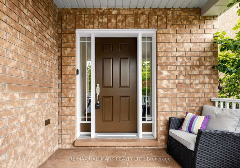 14-kerr-lane-aurora-ontario-n13548506