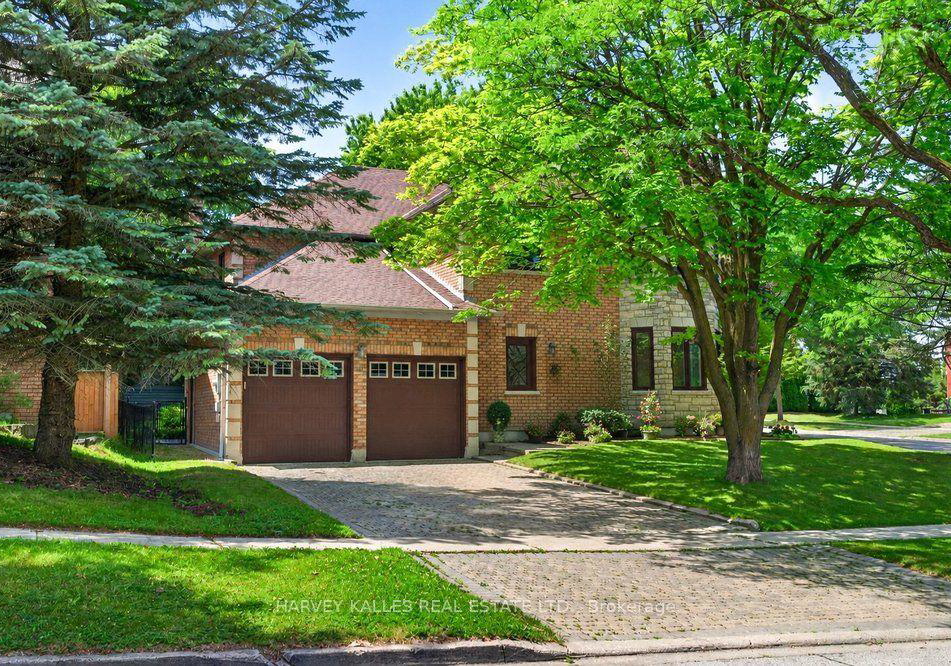 898-stonehaven-avenue-newmarket-ontario-n13548842