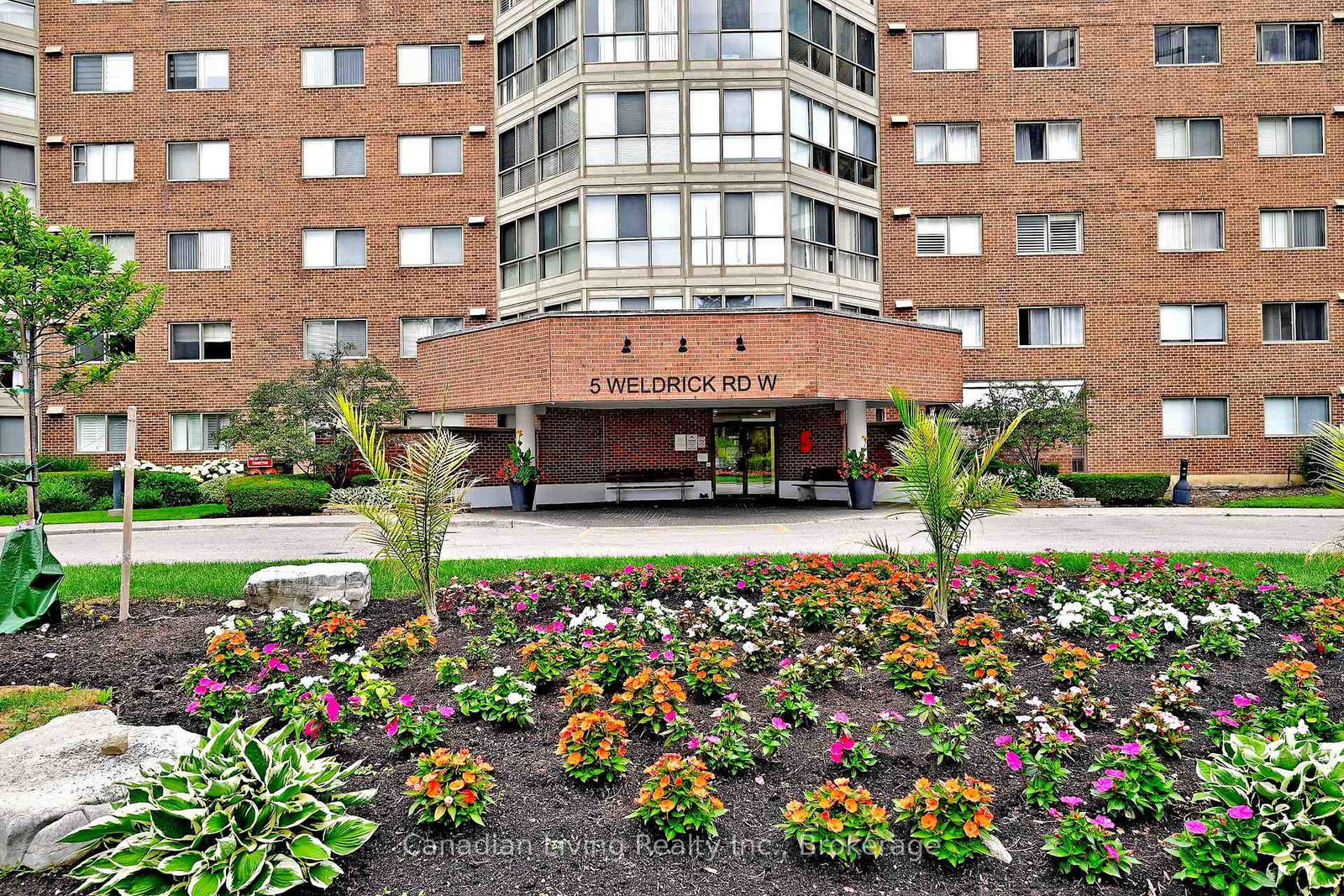 5-weldrick-road-w-richmond-hill-ontario-n13549142
