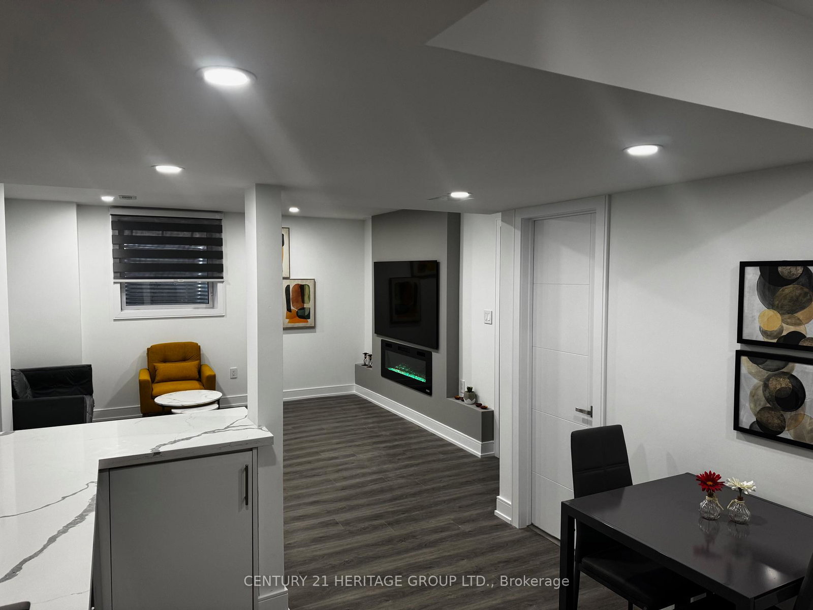 7-larkfield-crescent-east-gwillimbury-ontario-n13549438