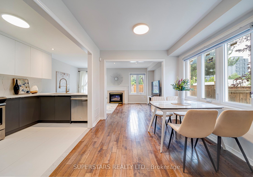 1-baffin-court-richmond-hill-ontario-n13549456