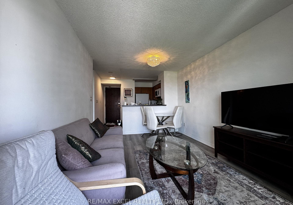 39-oneida-crescent-richmond-hill-ontario-n13549682