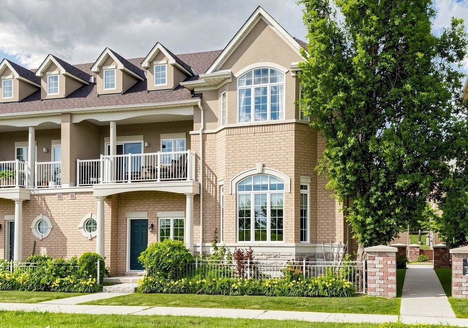 106-legends-way-markham-ontario-n13549882
