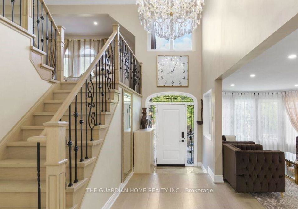 101-mcclellan-way-aurora-ontario-n13550704