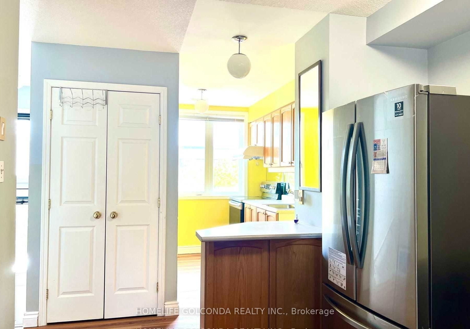21-elgin-mills-road-richmond-hill-ontario-n13552384