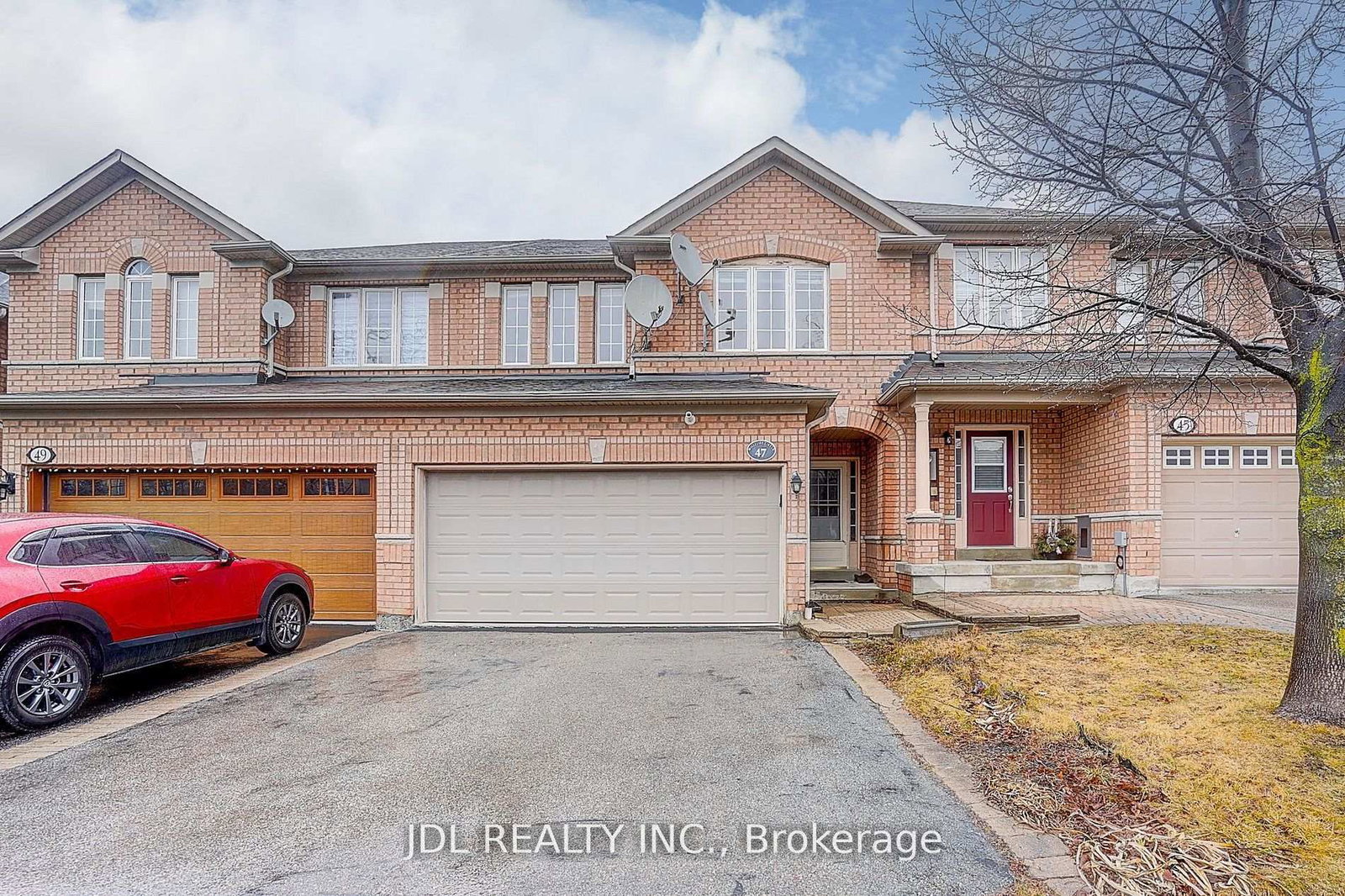 47-millcliff-circle-aurora-ontario-n13553174