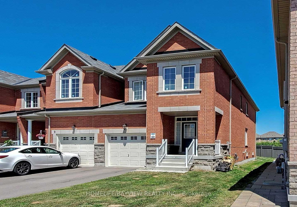 11-collin-court-richmond-hill-ontario-n13553270