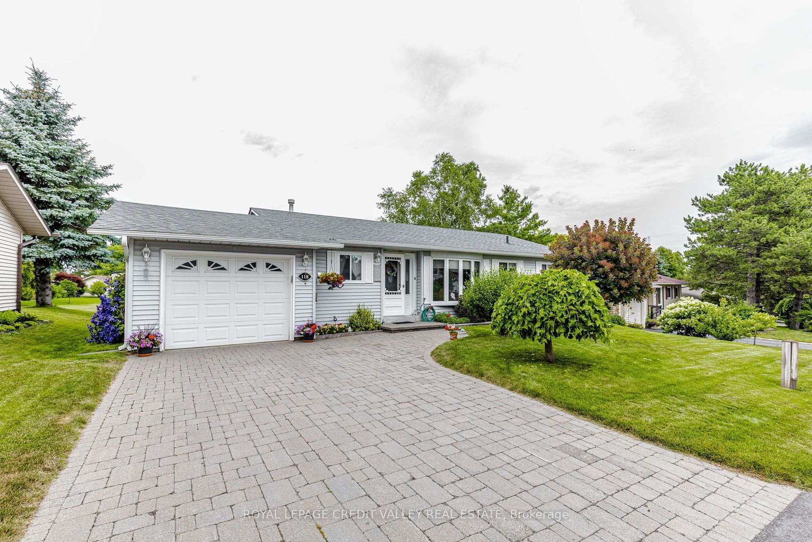 118-tecumseth-pines-drive-new-tecumseth-ontario-n13553454