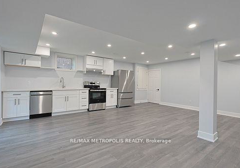 75-eastgrove-square-east-gwillimbury-ontario-n13553514