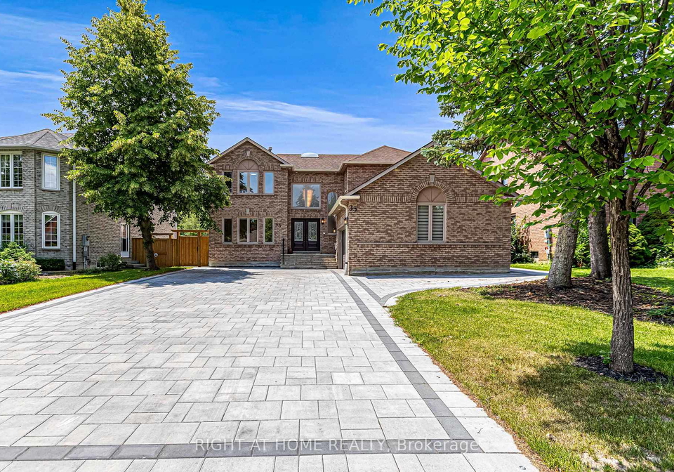 35-harmony-hill-crescent-richmond-hill-ontario-n13553728