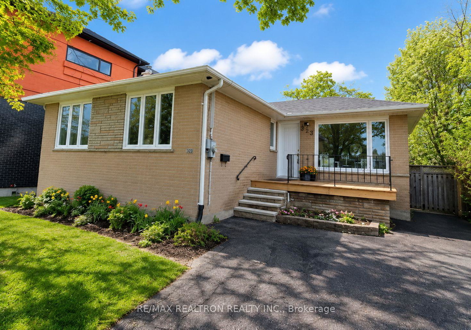 323-elmwood-avenue-richmond-hill-ontario-n13553796
