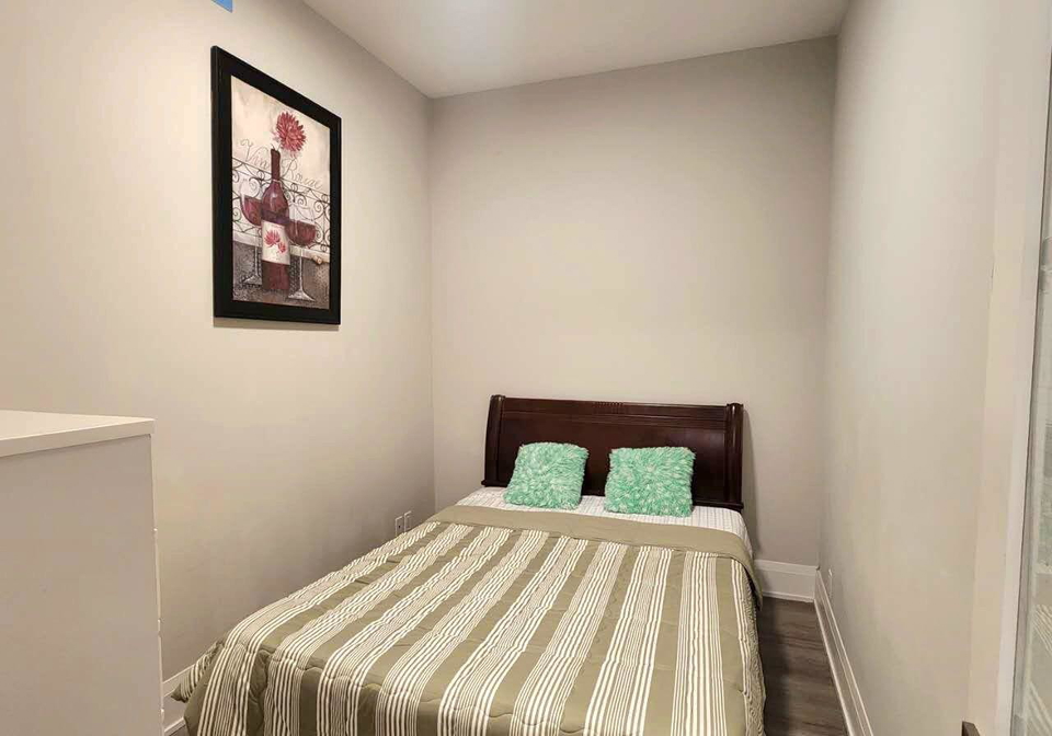 8-water-walk-drive-w-markham-ontario-n13553822