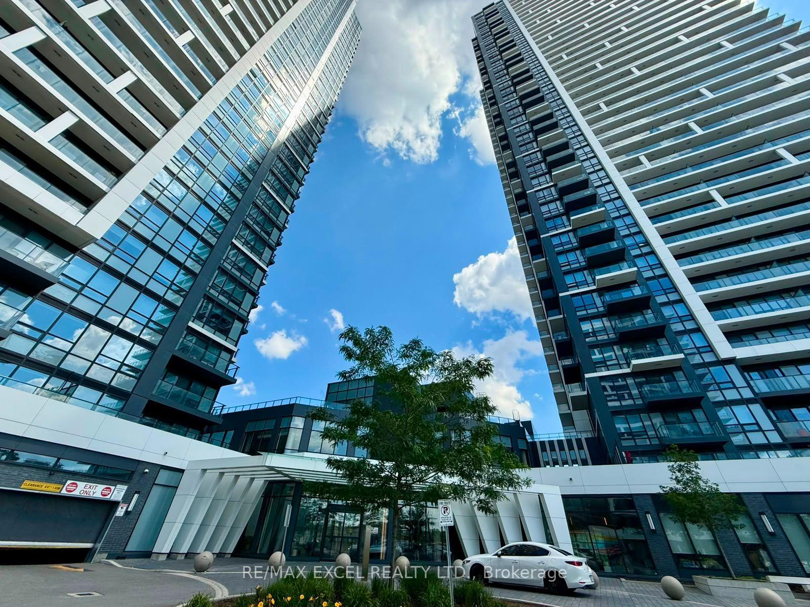 8-water-walk-drive-markham-ontario-n13553864