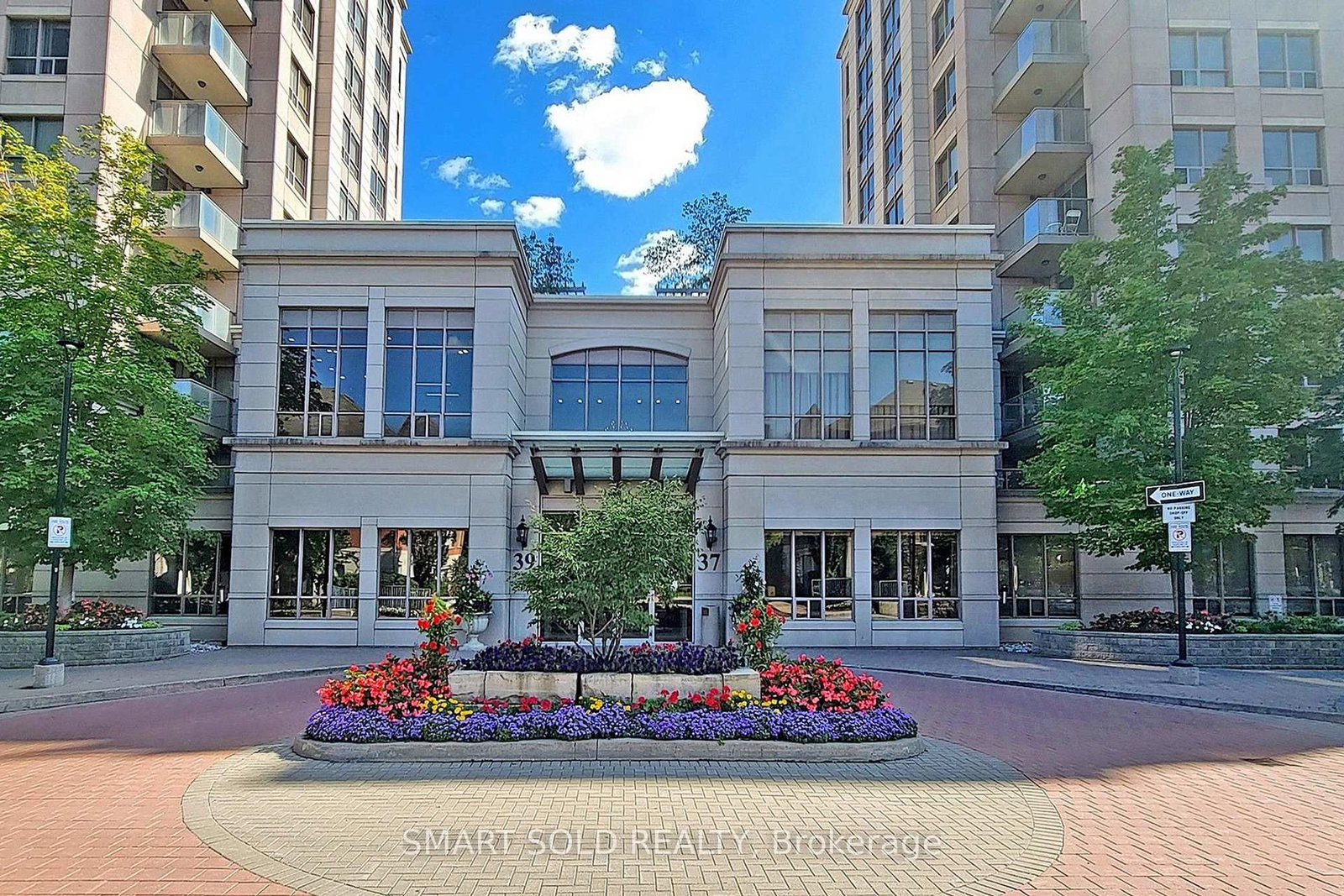 37-galleria-parkway-markham-ontario-n13553942