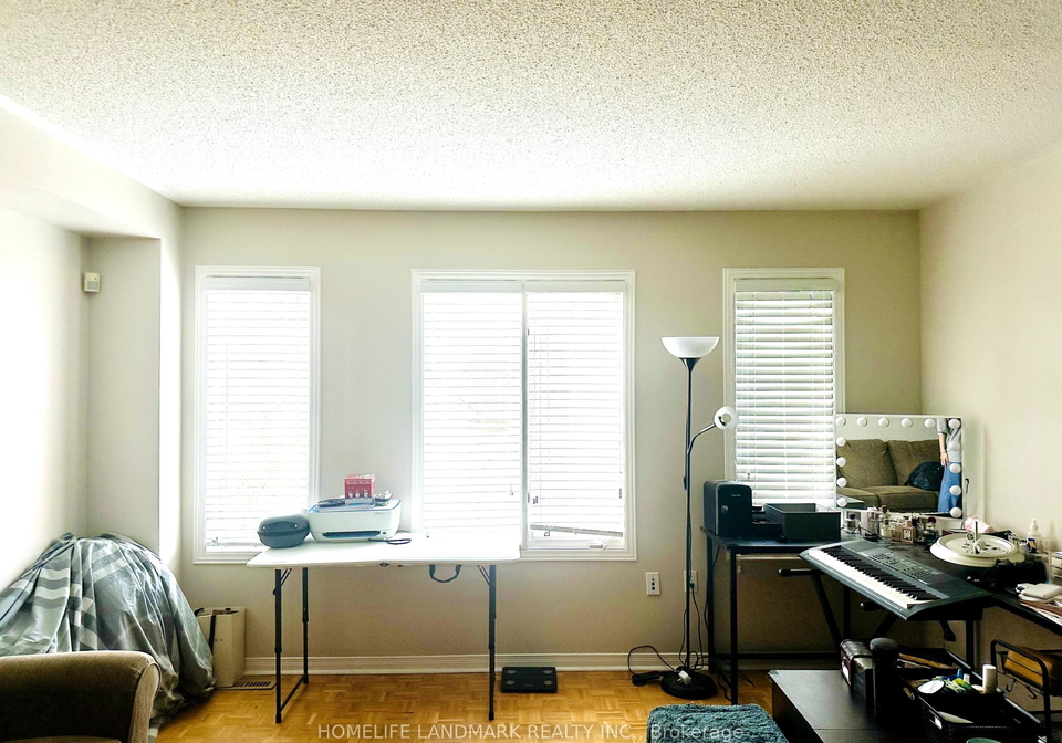 52-beresford-drive-richmond-hill-ontario-n13554068
